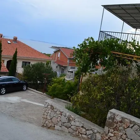 Bilo 12434b * Primošten